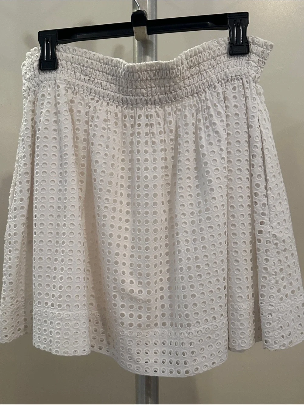 kate spade White Eyelet Smocked Waist Circle Skirt w/pockets.